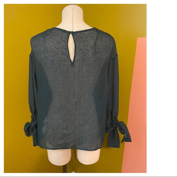 Zara shear forest green tunic blouse - Picture 2 of 7